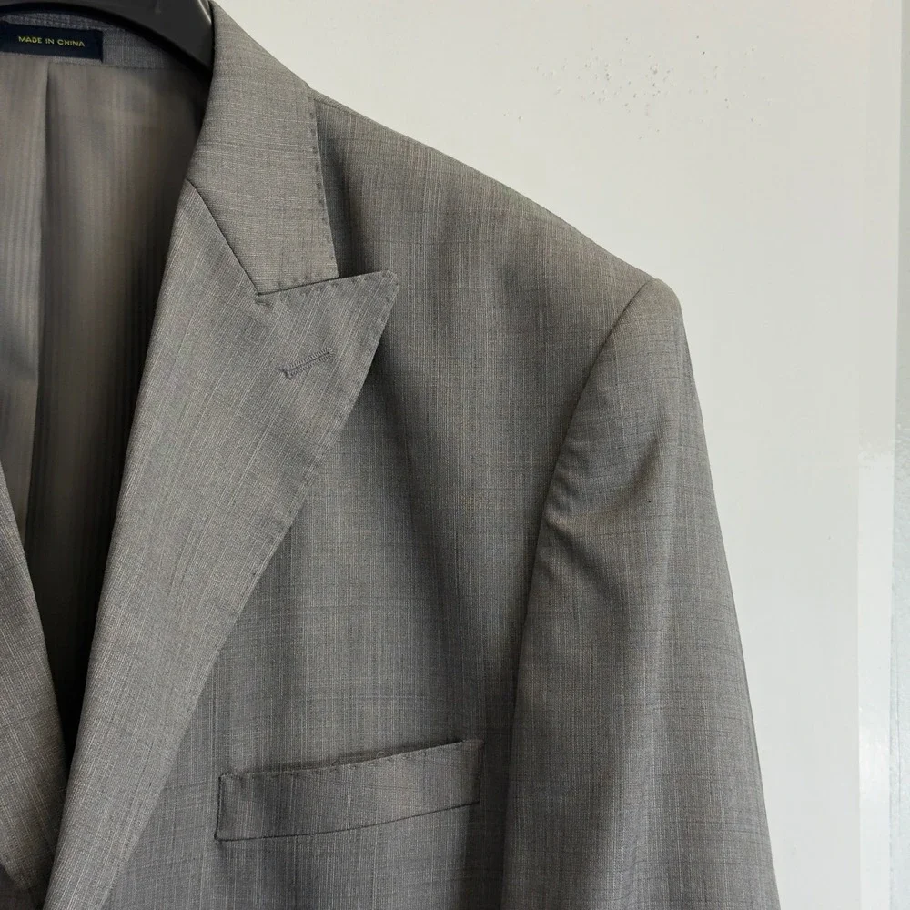 Ferera Italy Mens 48L‎ Grey Super 150s Wool 4 Button Peak Lapel Suit Jacket